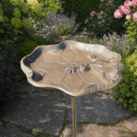 Cast iron bird bath garden stake with frog 72 cm