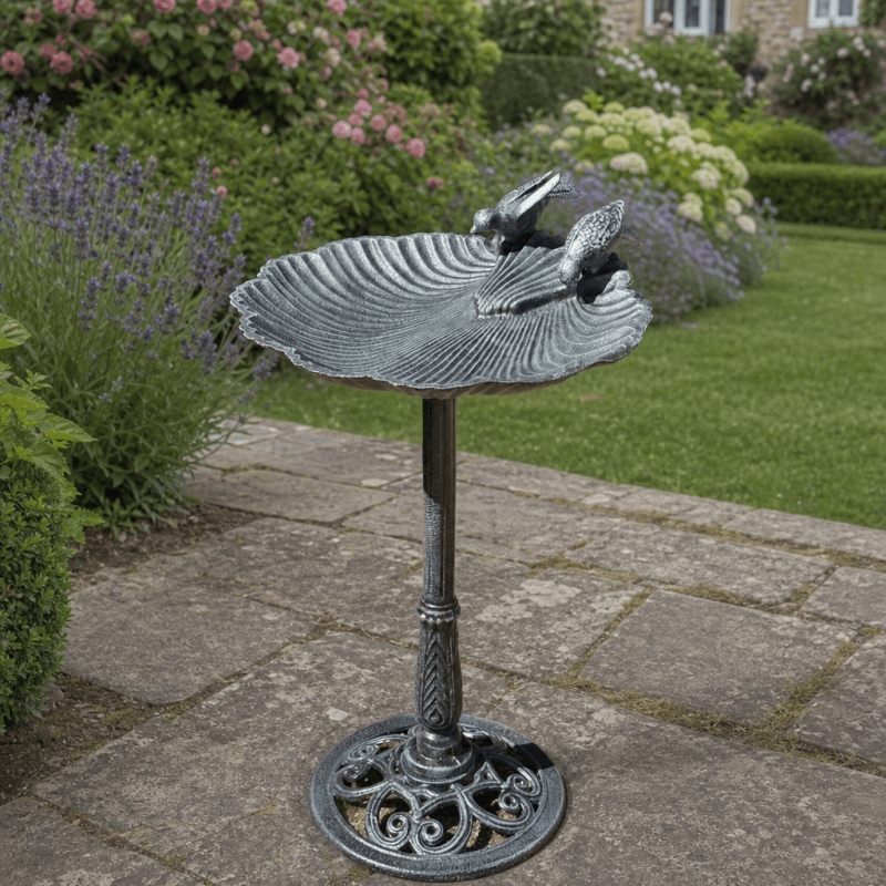 Large cast iron pedestal bird bath with shell bowl Ø 48 cm