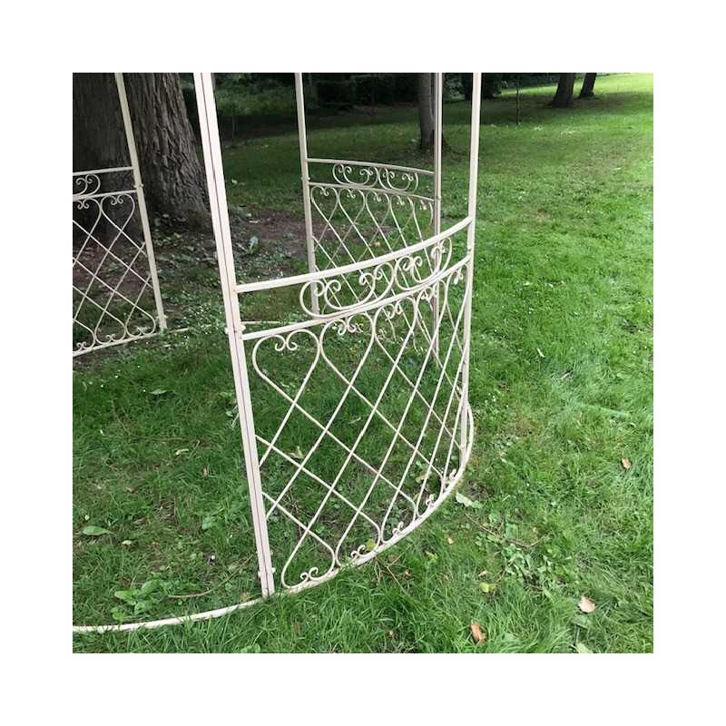 Gloriette gazebo pergolas garden belvedere iron vanilla close-up view