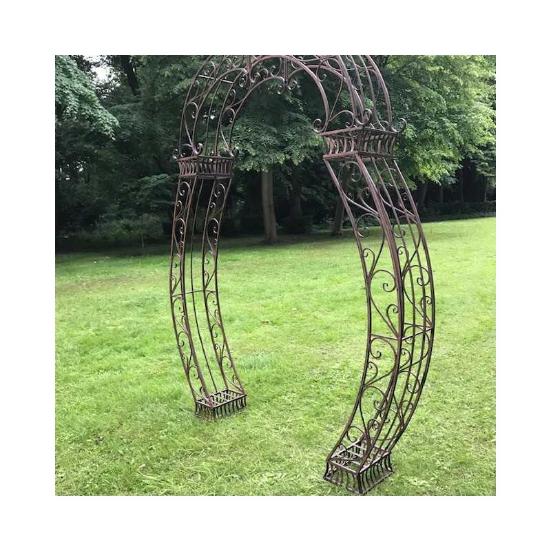 Rose arch viewed from the side