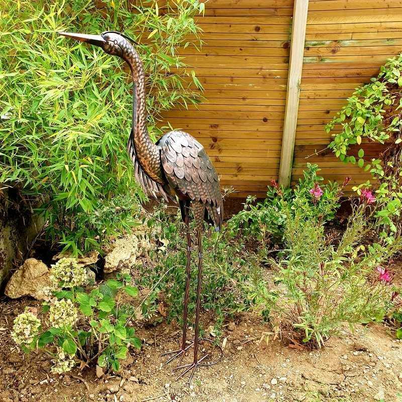 Heron with aged bronze finish €79.00 LEZARD DU JARDIN