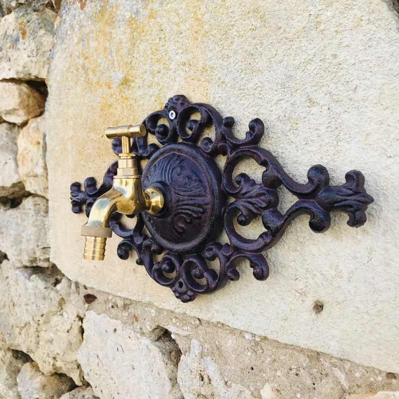 Cast Iron Wall Light with Brass Tap