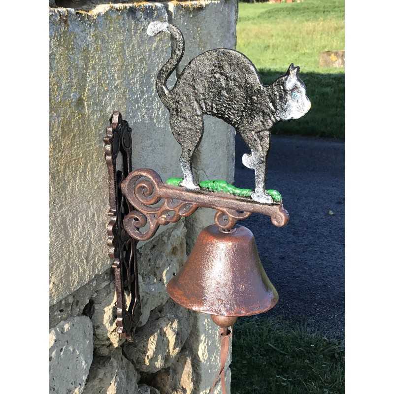 Large cast-iron black cat doorbell | Garden Lizard.