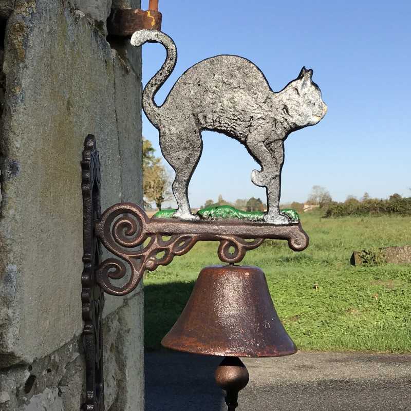 Large cast-iron black cat doorbell | Garden Lizard.