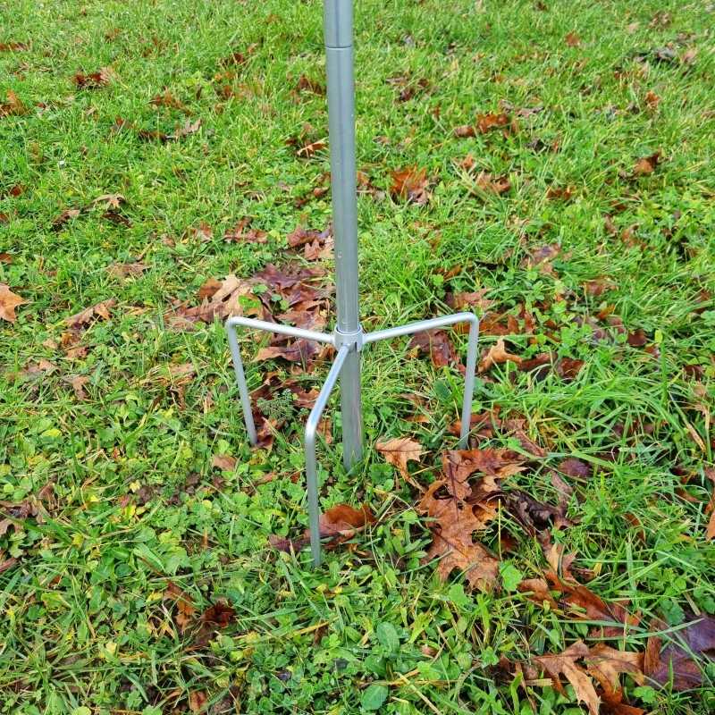 Decorative Garden Wind Spinner in Metal OLERON Windmill