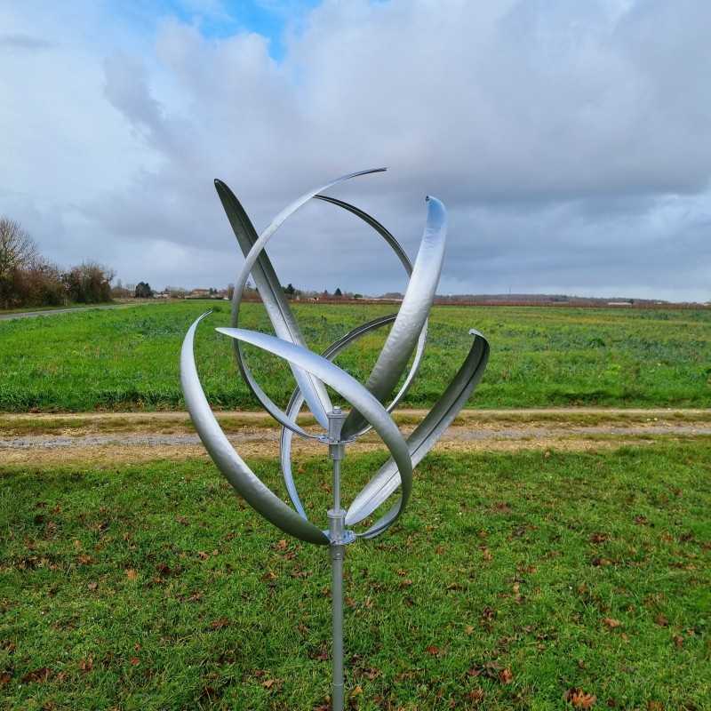 Decorative Garden Wind Spinner in Metal OLERON Windmill