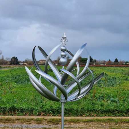 Decorative Garden Wind Spinner in Gray Iron – Gonfreville Windmill