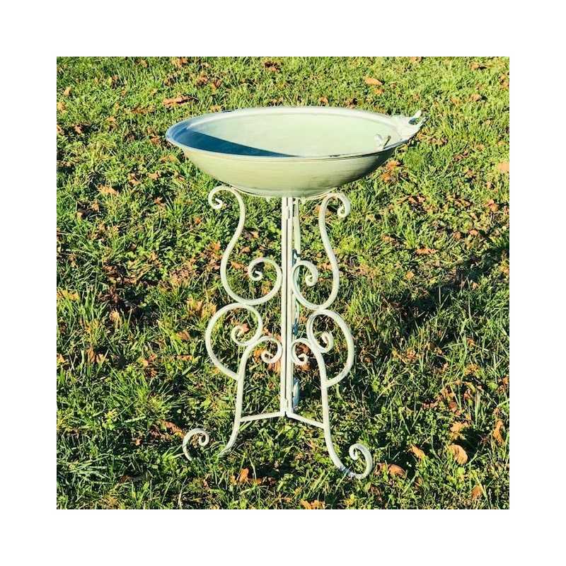 Magnificent Metal Bird Bath Feeder, 76 cm Height