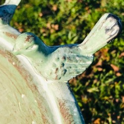 Magnificent Metal Bird Bath Feeder, 76 cm Tall, Close-Up View