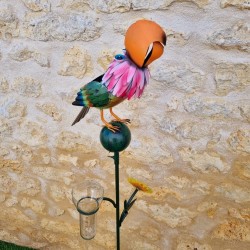 Decorative rain gauge with a colorful parrot design, 152 × 30 × 17 cm, close-up view