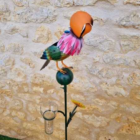 Decorative rain gauge with a colorful parrot design, 152 × 30 × 17 cm, close-up view