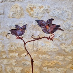 Charming decorative rain gauge stake – front view of the garden rain meter