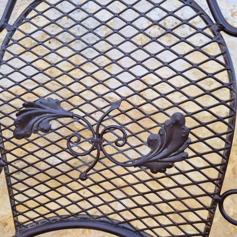 Wrought Iron 2-Seater Bistro Garden Set, Foldable, Patinated Brown – Close-Up View of Chair Pattern