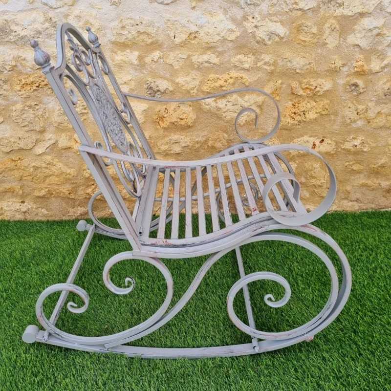 Side view of a seesaw bench