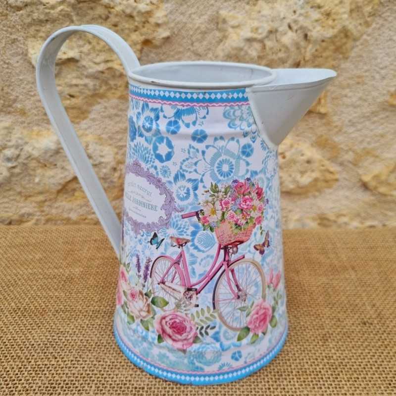 Decorative jug in vintage style with bicycle and pastel-coloured flowers €18.90 LEZARD DU JARDIN