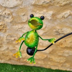 Iron Balance with Two Frogs Motif in Vibrant Colors