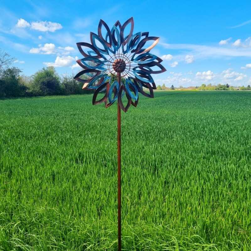 Decorative garden wind spinner, Tauzia model garden weather vane stake – styled displays