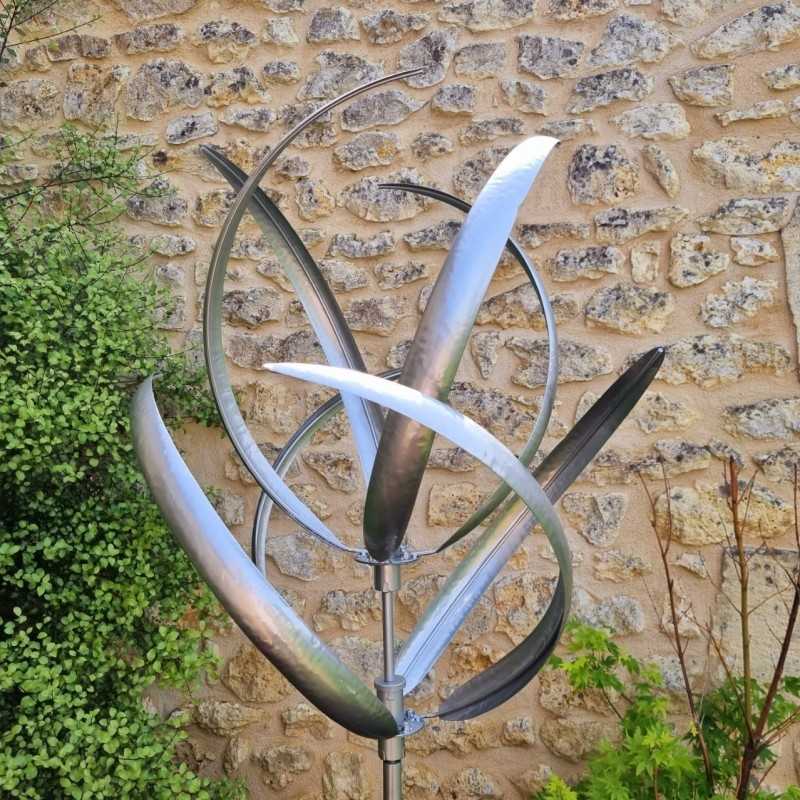 Éolienne décorative Oléron | Un moulin à vent design pour votre jardin