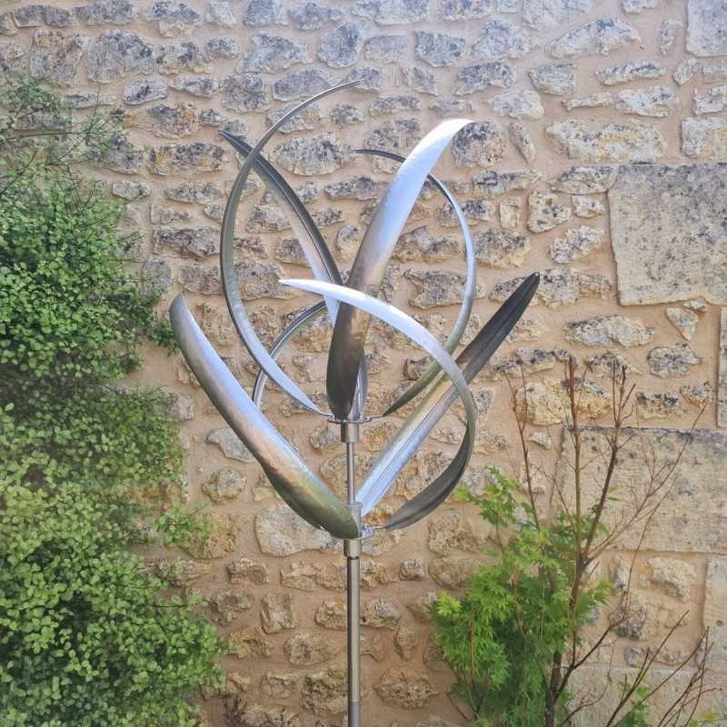 Éolienne décorative Oléron | Un moulin à vent design pour votre jardin