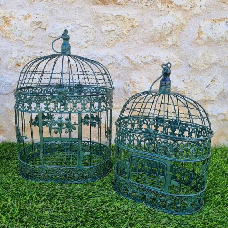 Bordeaux beige iron basket €22.90 LEZARD DU JARDIN