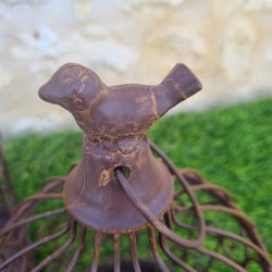 Bordeaux beige iron basket €22.90 LEZARD DU JARDIN