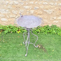 Decorative Bird Bath on Stand – Lézard du Jardin