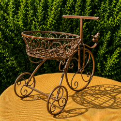 Porte-plante tricycle marron patiné – Une touche vintage pour vos fleurs