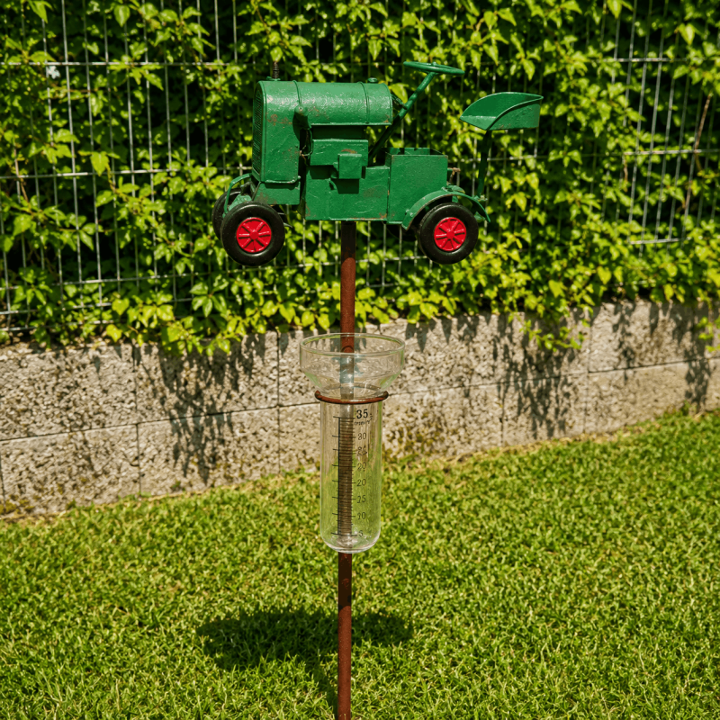 Decorative green tractor rain gauge – overview