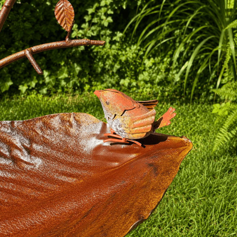 Bain d’oiseaux feuille en métal sur pic – Mangeoire et abreuvoir de jardin