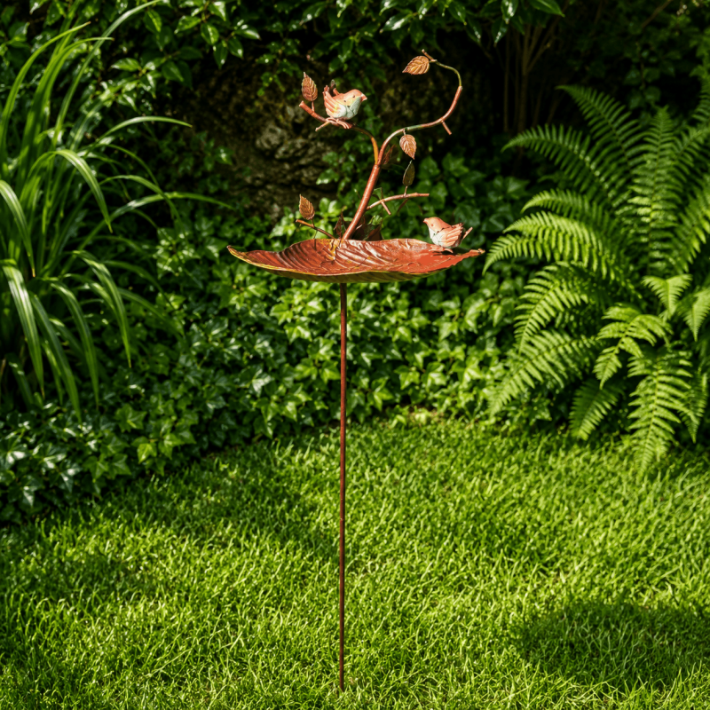 Bain d’oiseaux feuille en métal sur pic – Mangeoire et abreuvoir de jardin