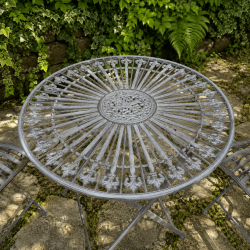 Antique gray garden set – table view