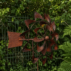 Éolienne girouette de jardin en métal finition rouille H205 x L49 cm – Double hélice Ø57 et Ø30 cm